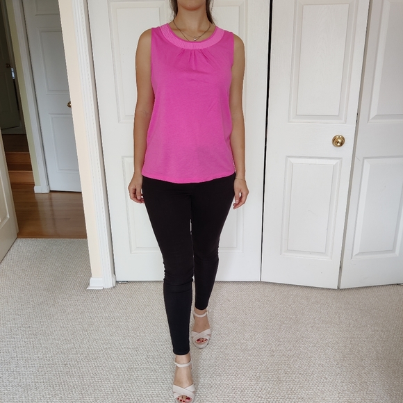 NWT Ann Taylor Pink Sleeveless Top 💕 - Picture 5 of 9